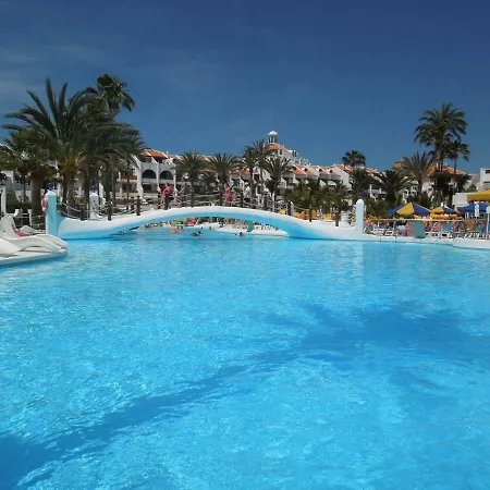 Apartment Two Bedroom Beachfront No 3 With Sea-view, Heated Pool, Close To The Sea Arona (Tenerife)
