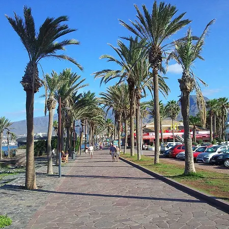 Two Bedroom Beachfront No 3 With Sea-view, Heated Pool, Close To The Sea Apartment *
