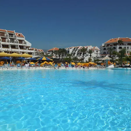Two Bedroom Beachfront No 3 With Sea-view, Heated Pool, Close To The Sea Apartment *
