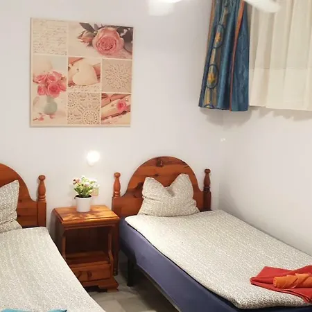 Two Bedroom Beachfront No 3 With Sea-view, Heated Pool, Close To The Sea Apartment *